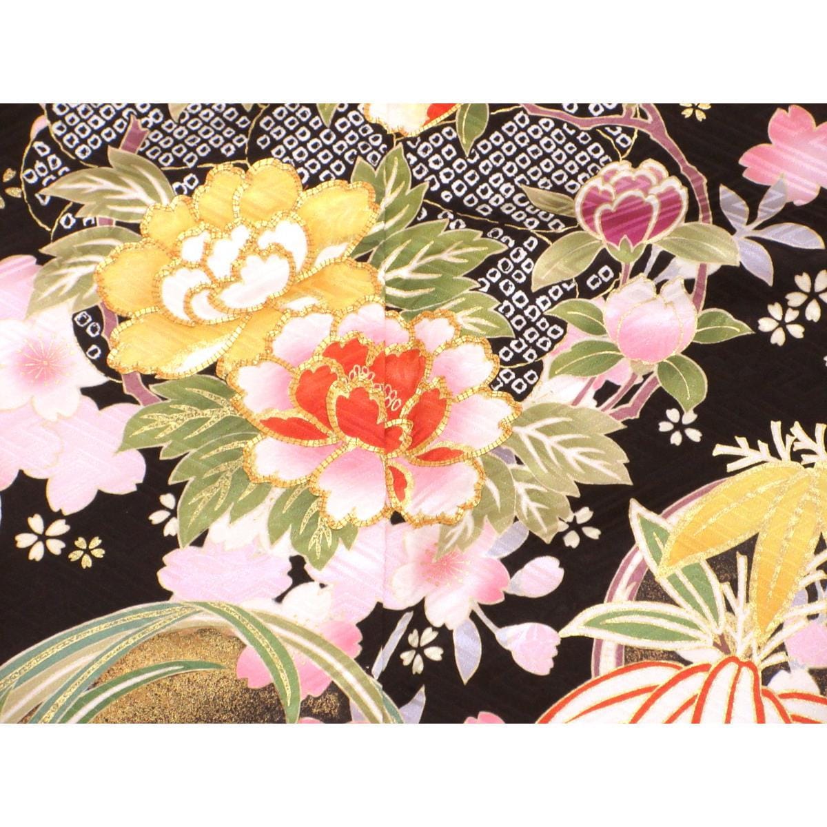 【未使用品】振袖　友禅金彩加工　刺繍入り