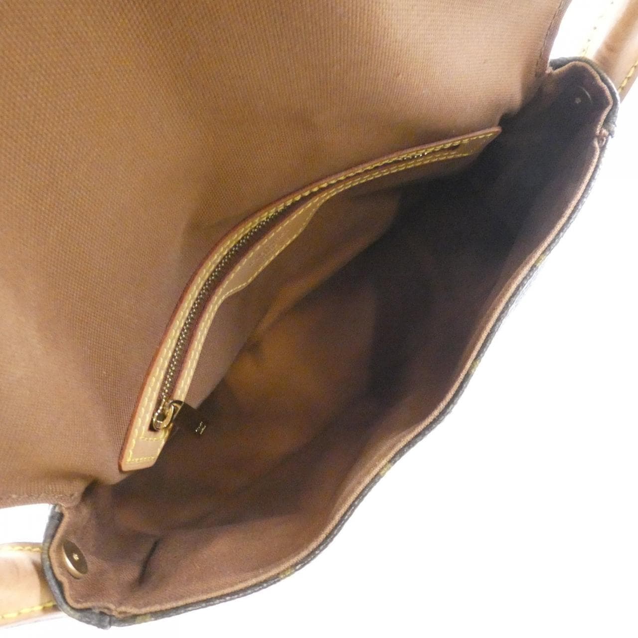 ルイヴィトン モノグラム ミニ ルーピング M51147 ショルダーバッグ