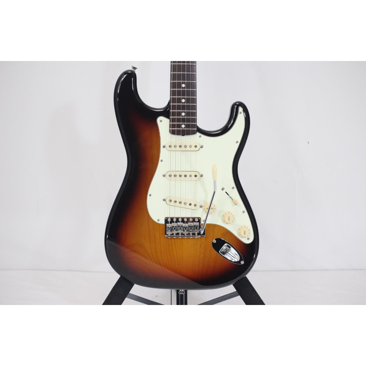 ＦＥＮＤＥＲ　ＪＡＰＡＮ　ＳＴ６０ＴＨ／ＶＳＰ