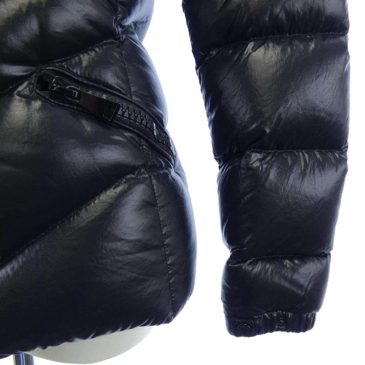 モンクレール MONCLER CRUSSOL ダウンジャケット