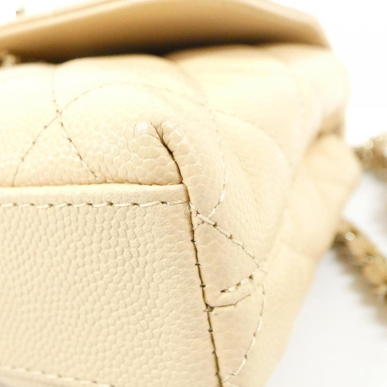 シャネル AP4244 チェーンクラッチ