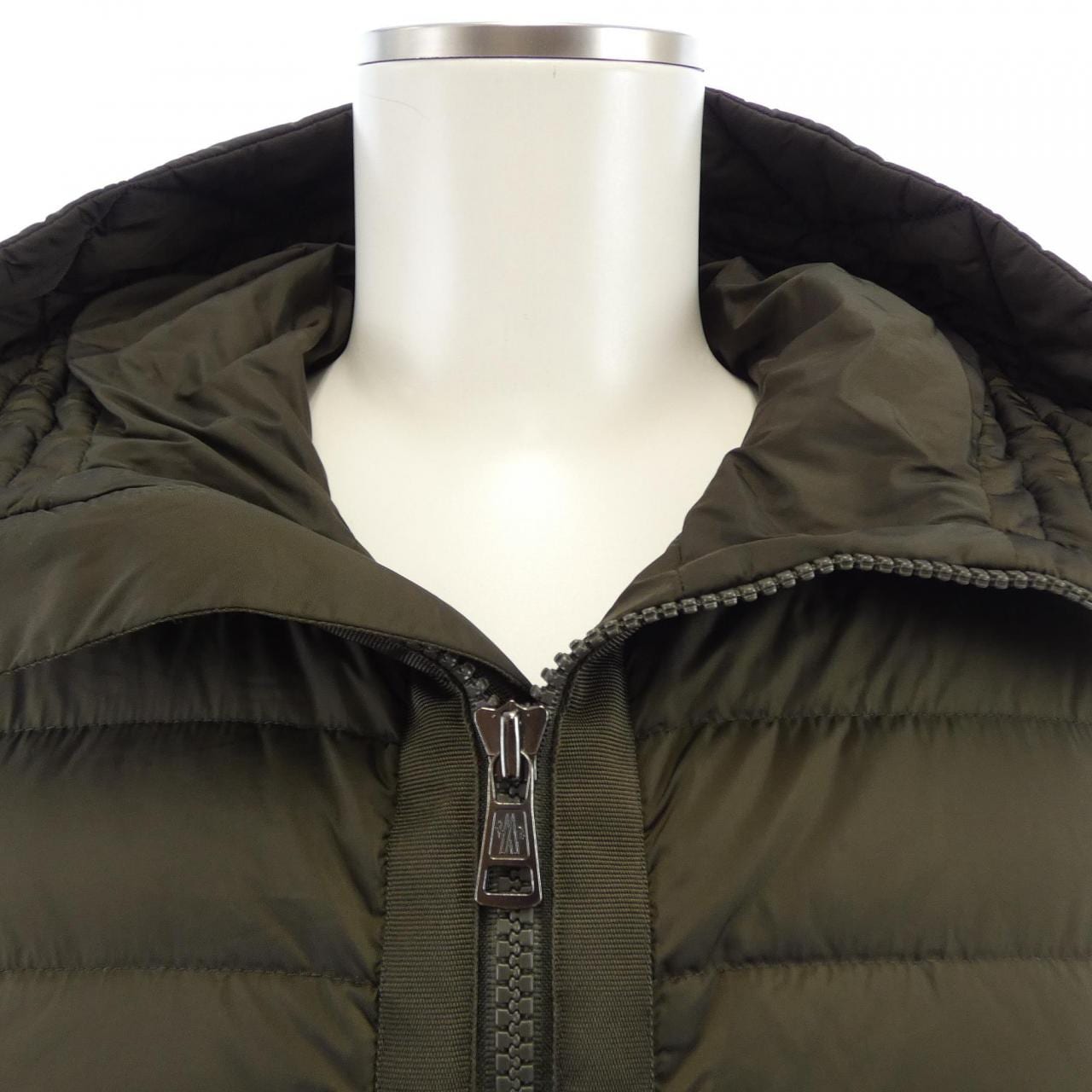 モンクレール MONCLER 20919B50800 ダウンジャケット