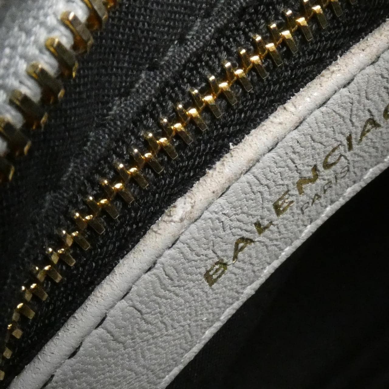 バレンシアガ CLASSIC METAL EDGE MINI CITY 390160 AQ41G バッグ