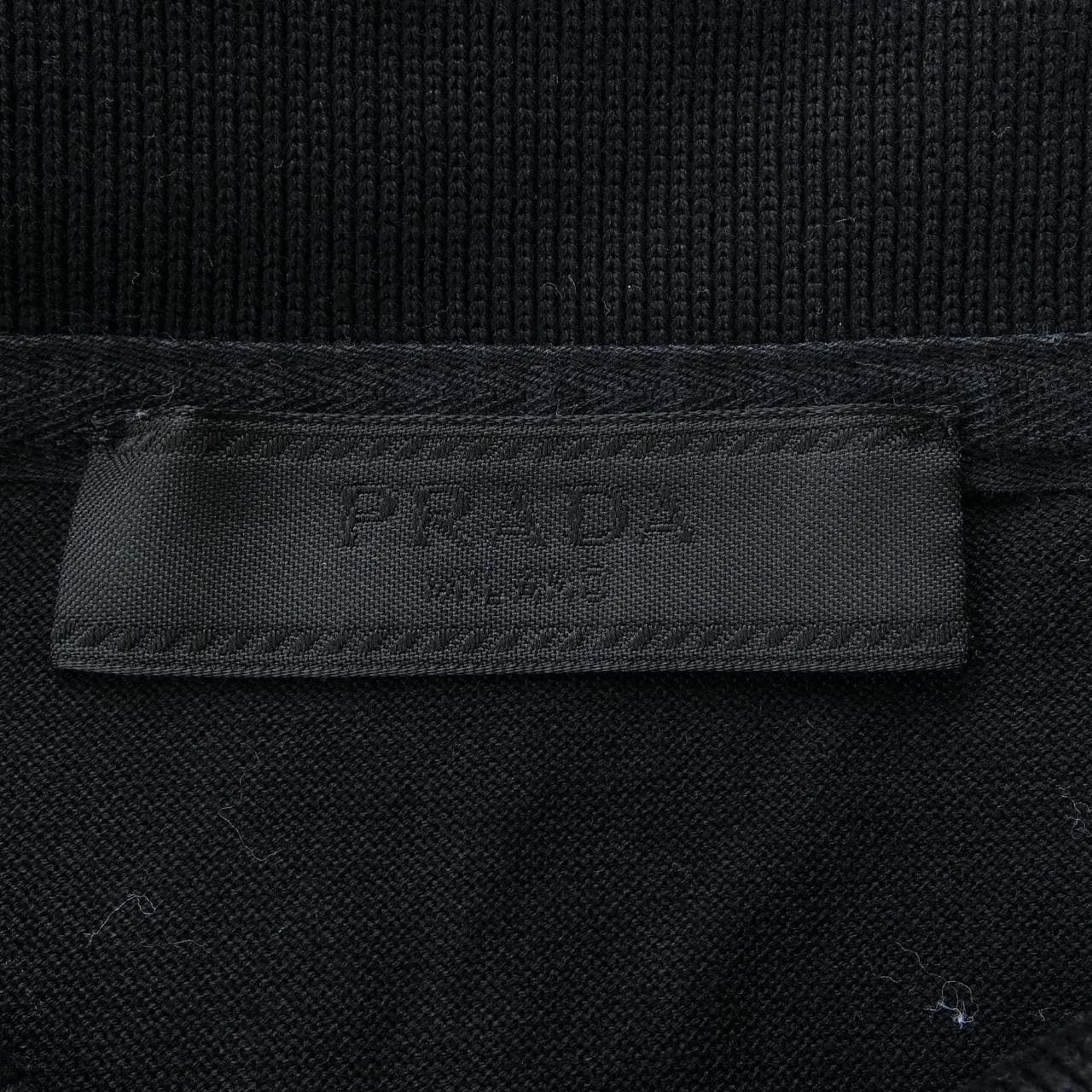 プラダ PRADA トライアングルロゴ UJN444 SWE0 XGS ポロシャツ