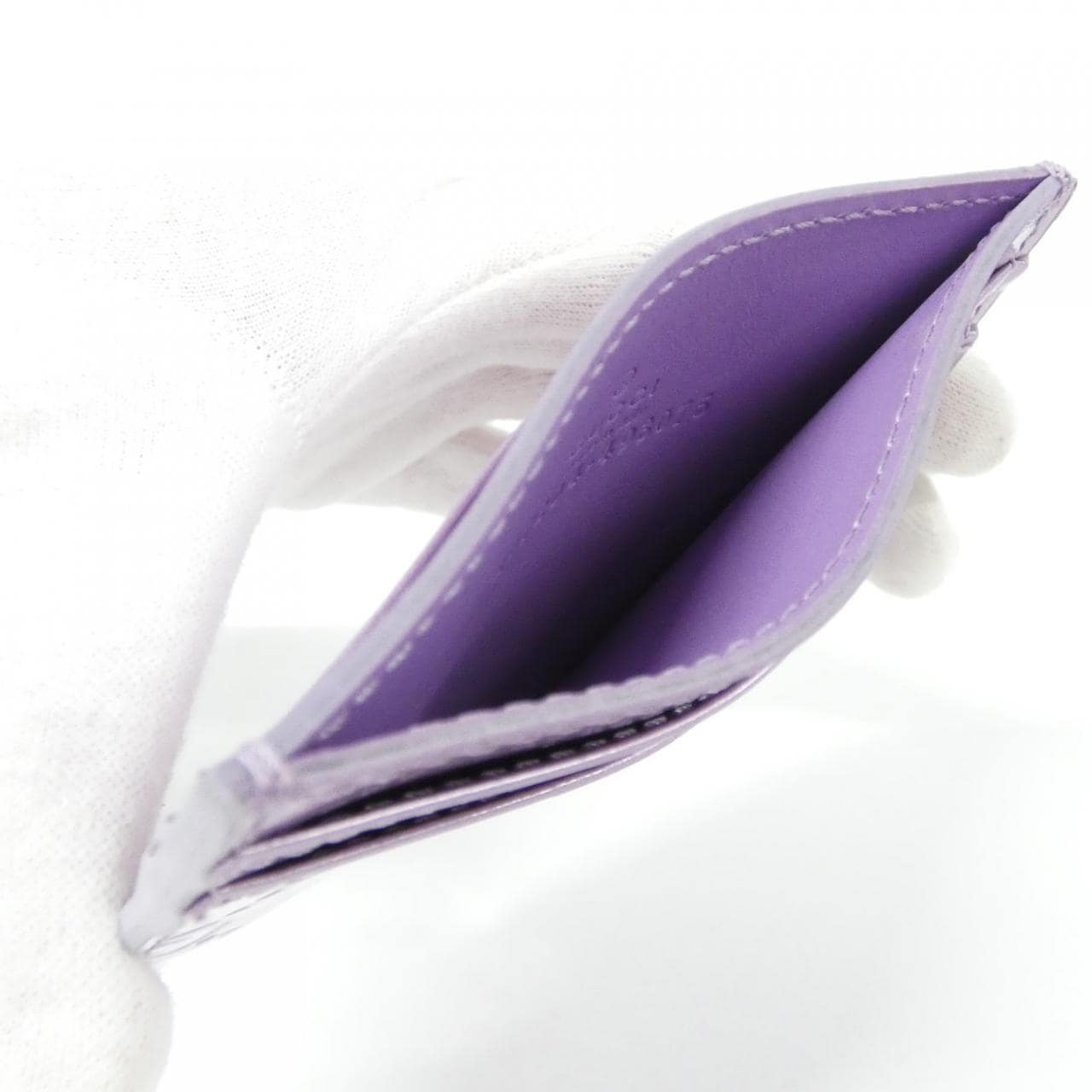 グッチ GG EMBLEM 847204 FAE8F カードケース