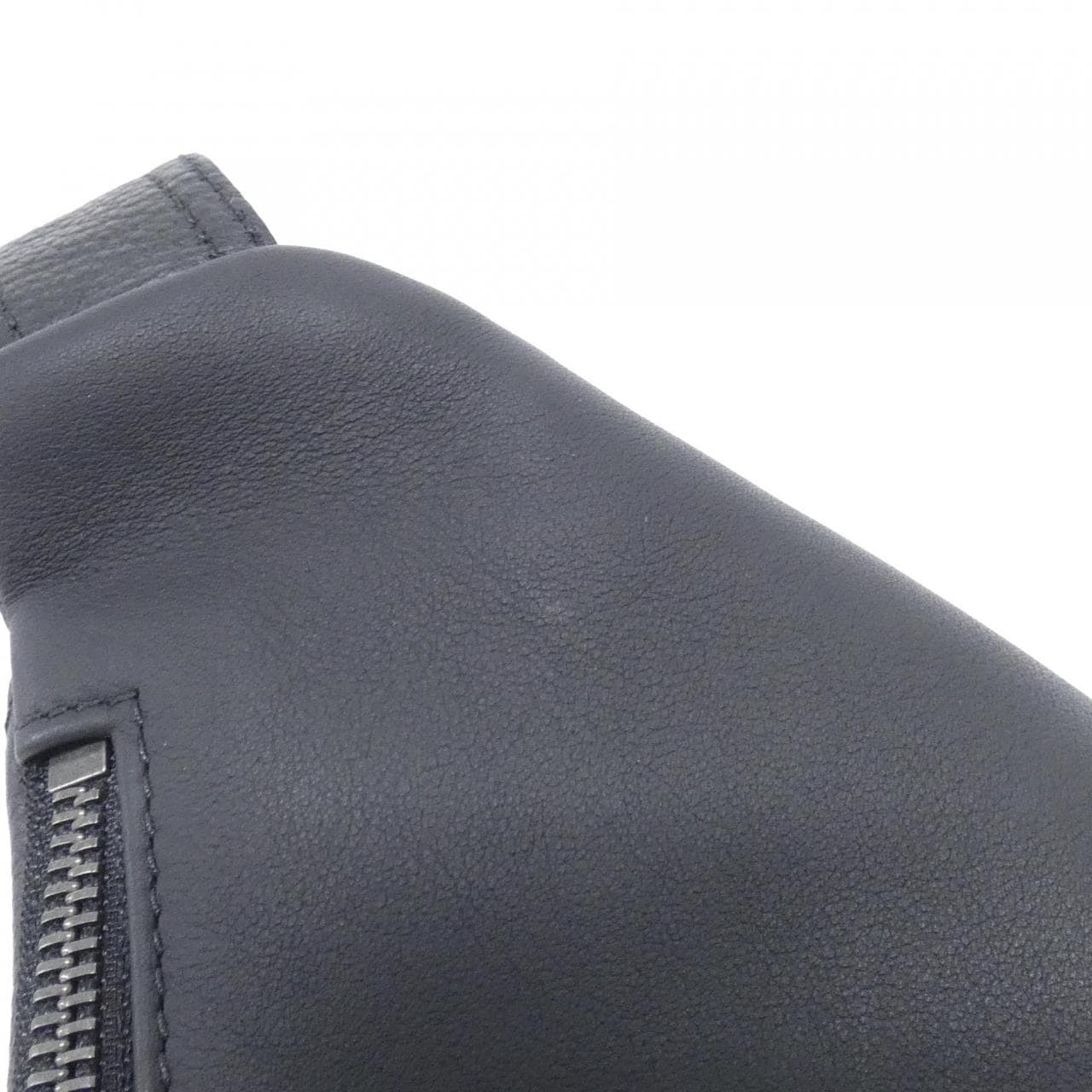 ブルガリ BVLGARI MAN 291935 ショルダーバッグ