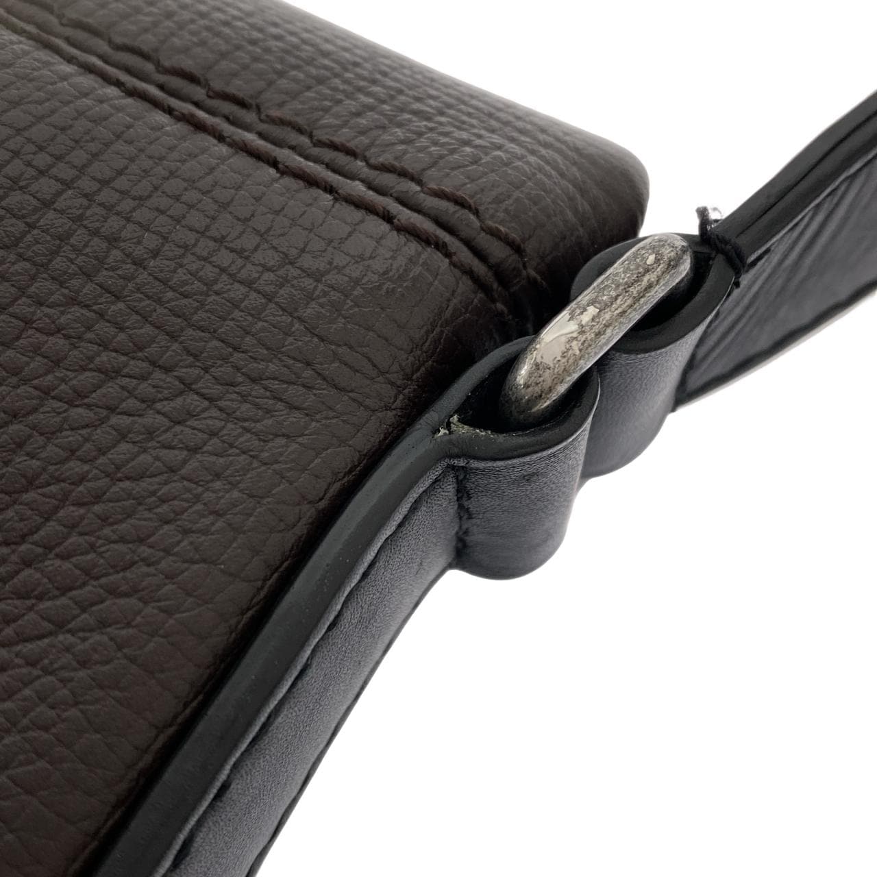 ルイヴィトン ユタ キャニオン メッセンジャー PM M54962 ショルダーバッグ