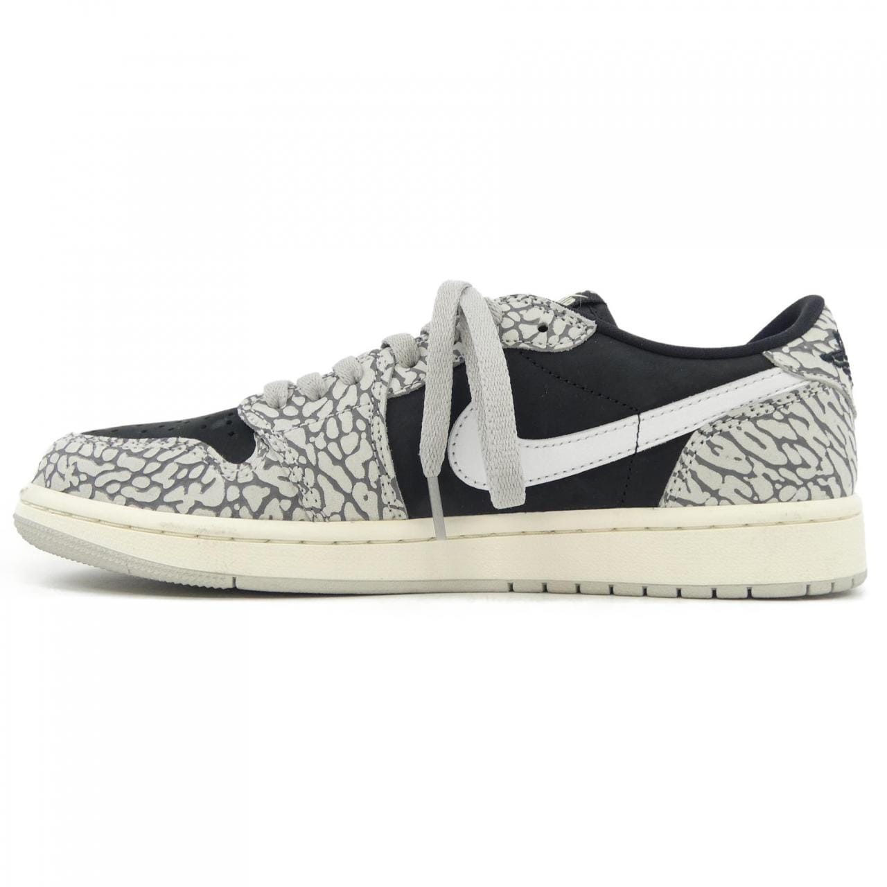 ナイキ ジョーダン NIKE JORDAN CZ0790-001 スニーカー