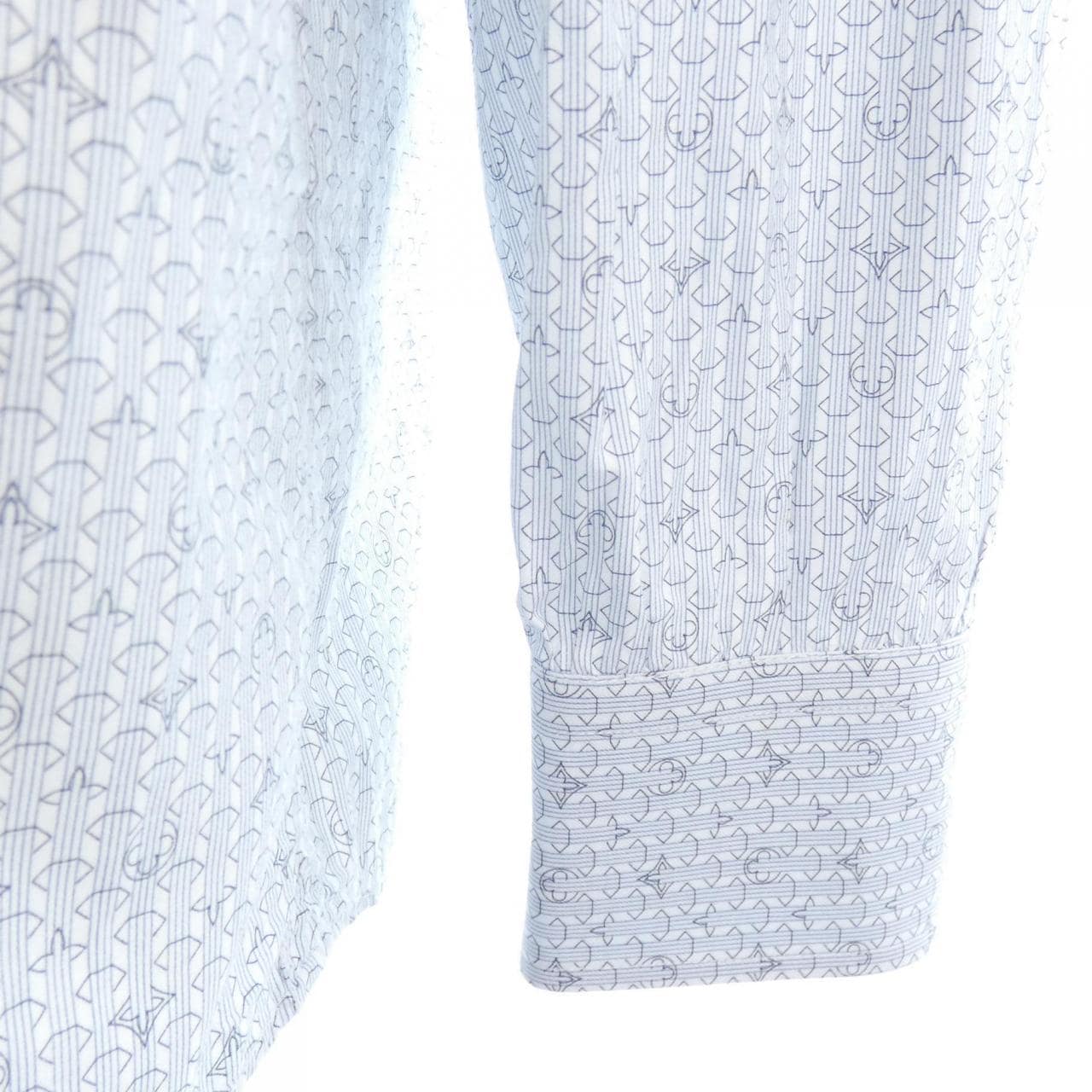 ルイヴィトン LOUIS VUITTON MMSH01CAY シャツ