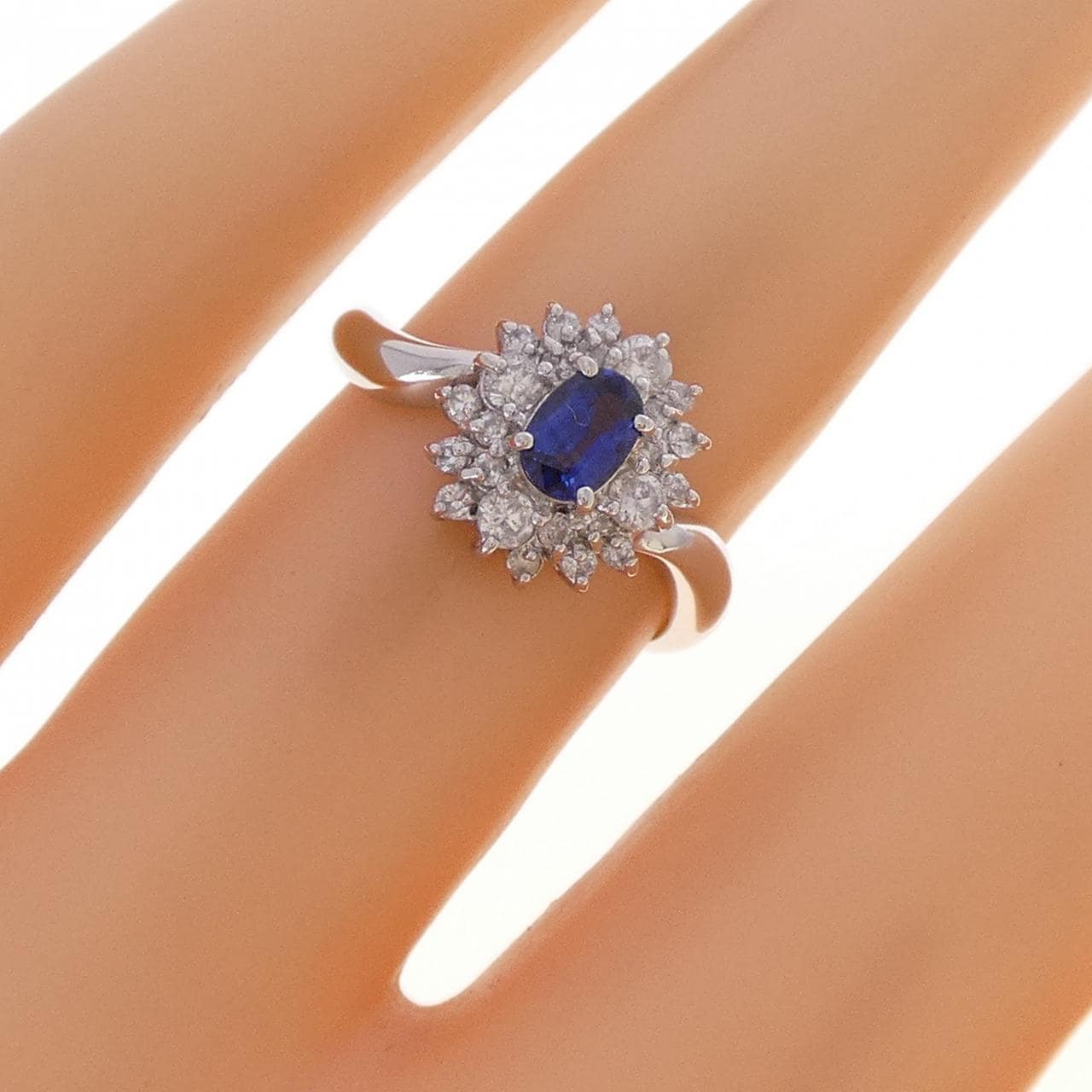 PT900 サファイヤ リング 0.31CT