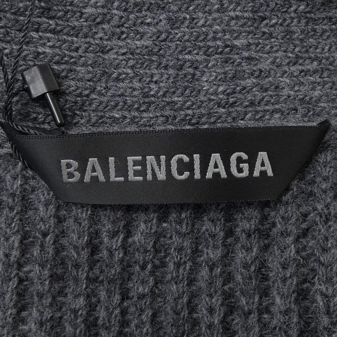 バレンシアガ BALENCIAGA 813062 T1703 カーディガン