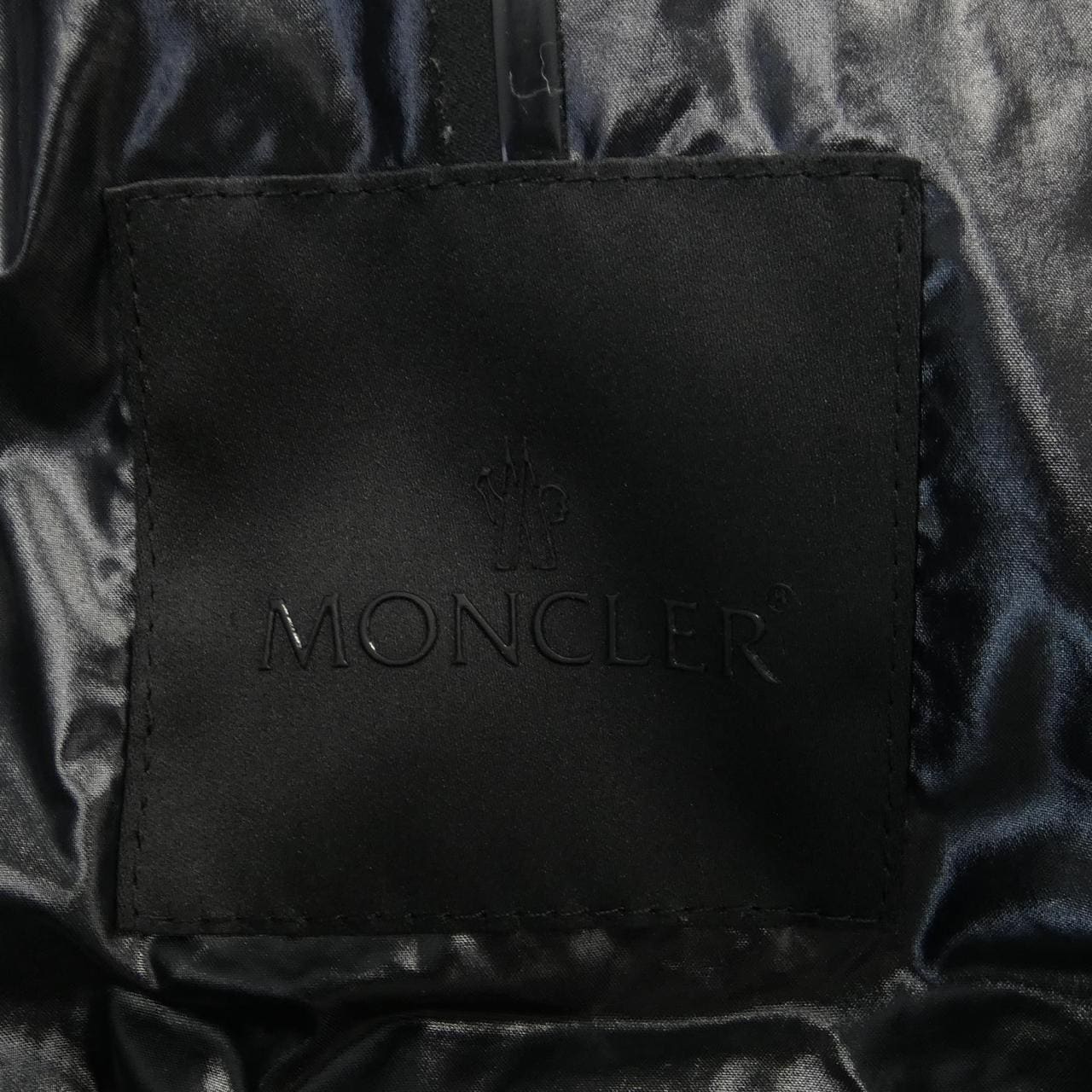 モンクレール MONCLER ダウンジャケット