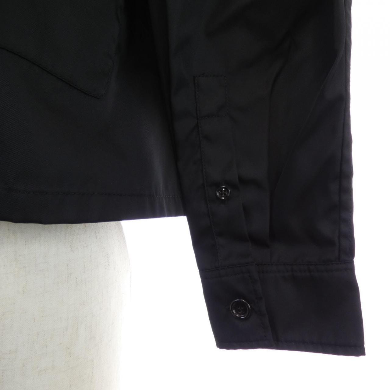 プラダ PRADA トライアングルロゴ 24X713 S221 1WQ8 ブルゾン