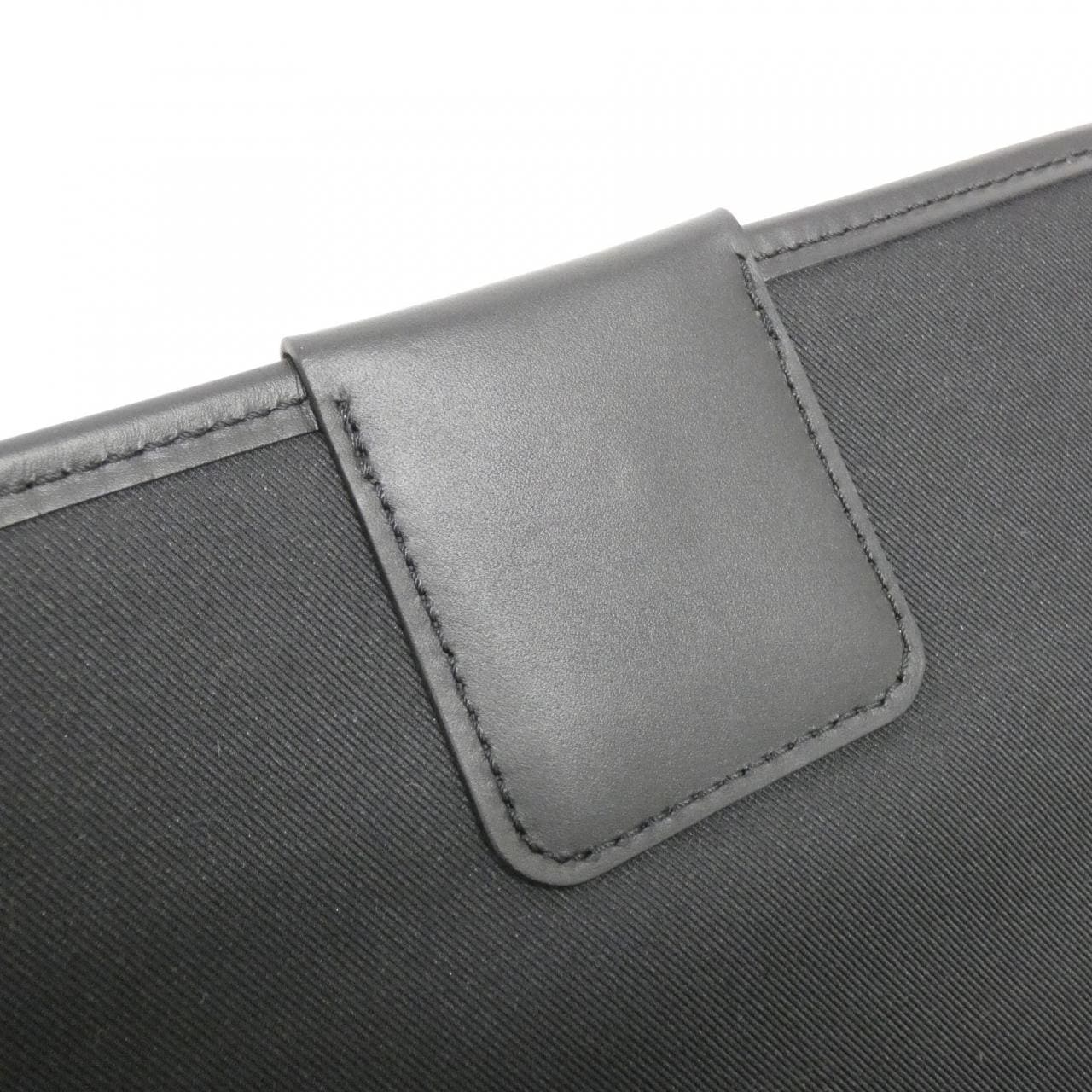 ルイヴィトン モノグラム マカサー アーチー メッセンジャー MM M46328 ショルダーバッグ