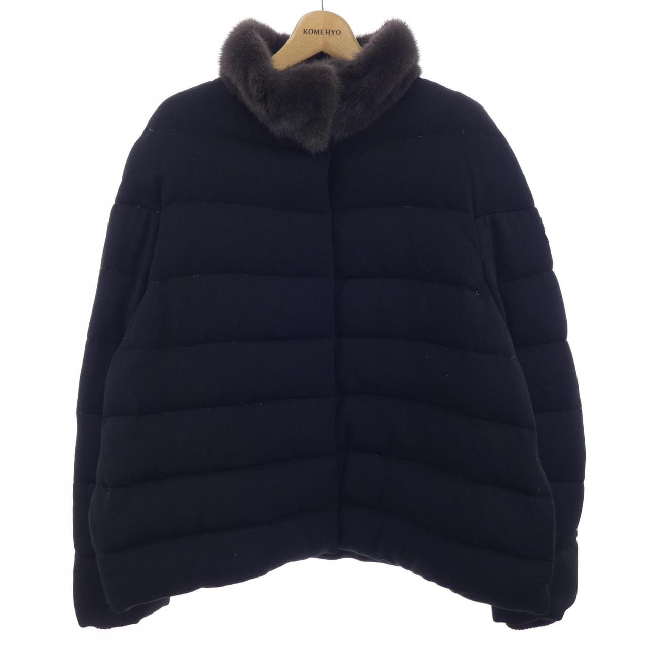 モンクレールガムルージュ MONCLER GAMMEROUGE STACEY ダウンジャケット