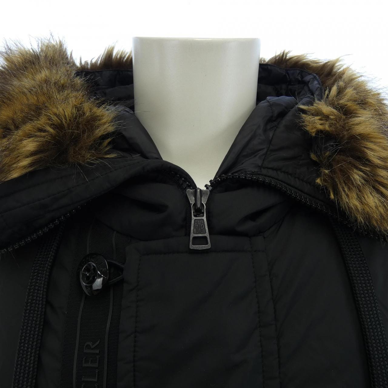 MONCLER MONCLER Down Coat