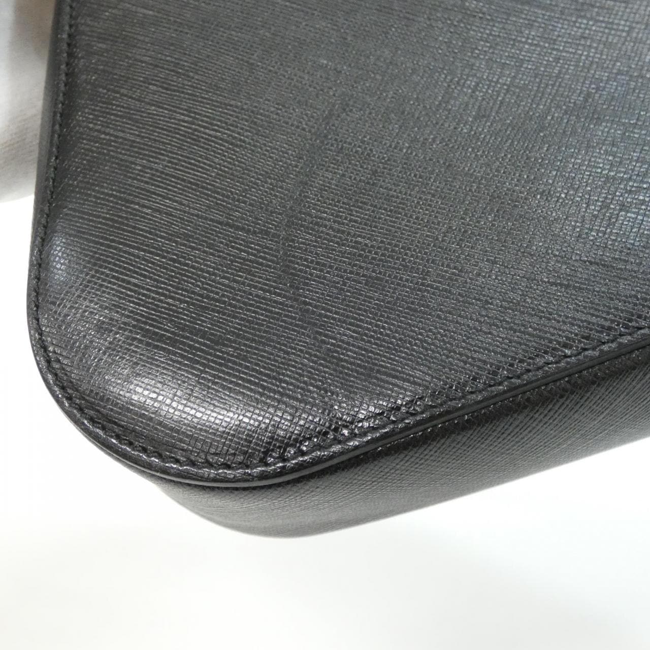 サルヴァトーレフェラガモ 21 4835 ショルダーバッグ