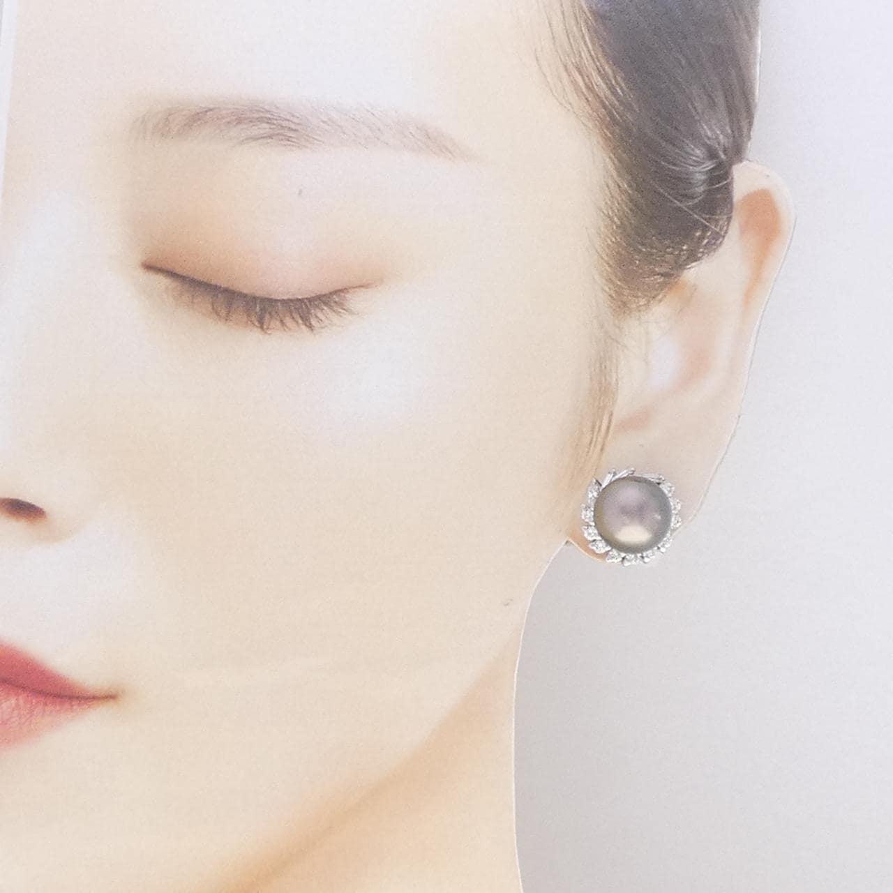 PT900 黒蝶パール ピアス 11.8mm