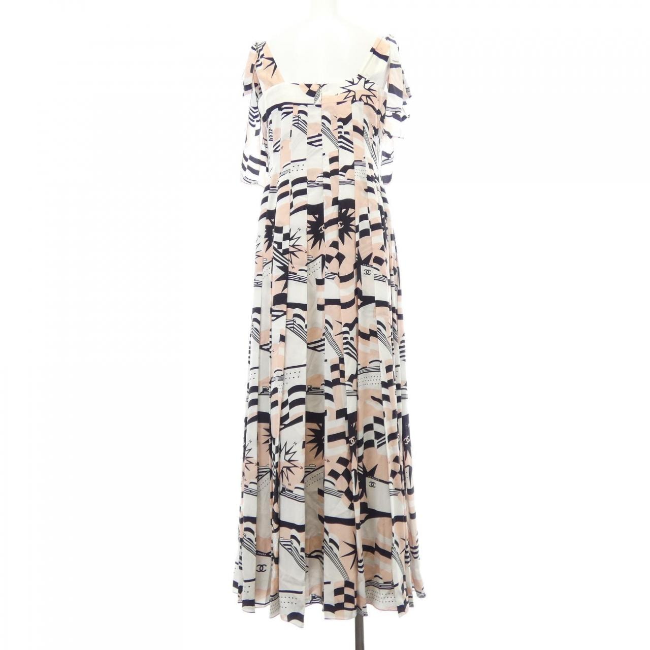 シャネル CHANEL LA PAUSA P60582V45982 19C ワンピース