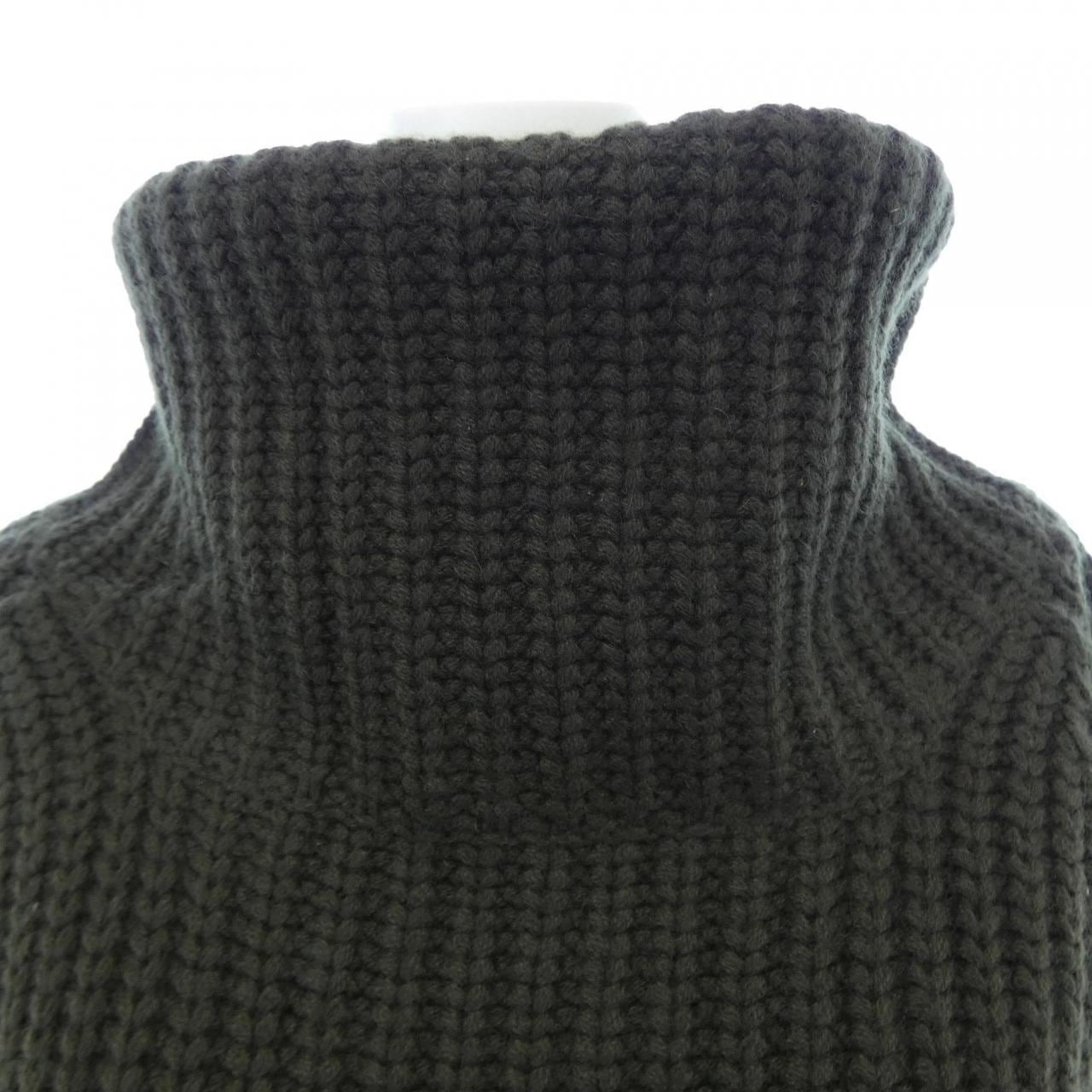 イヴサロモン YVES SALOMON ポンチョ