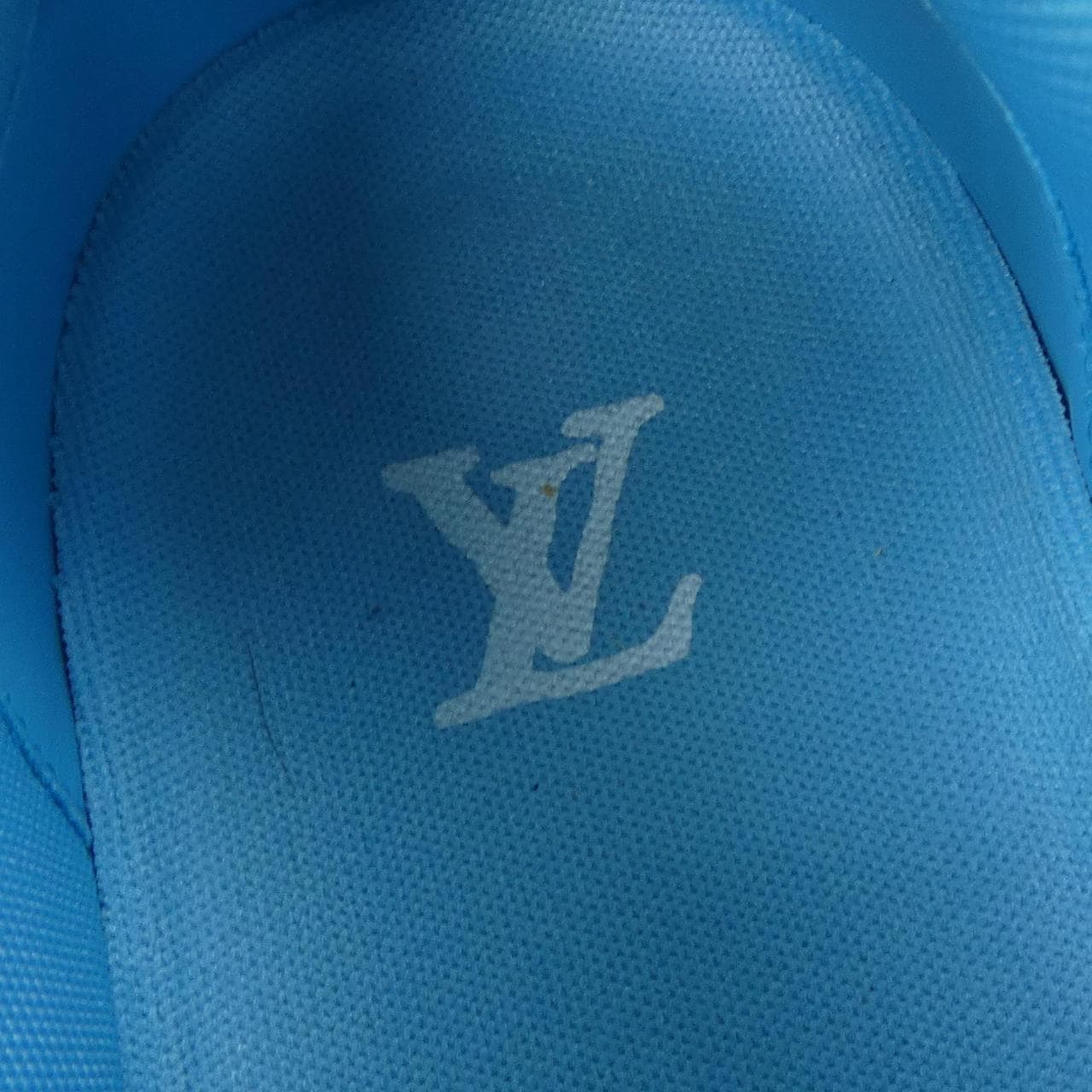 ルイヴィトン LOUIS VUITTON LVトレイナーライン スニーカー