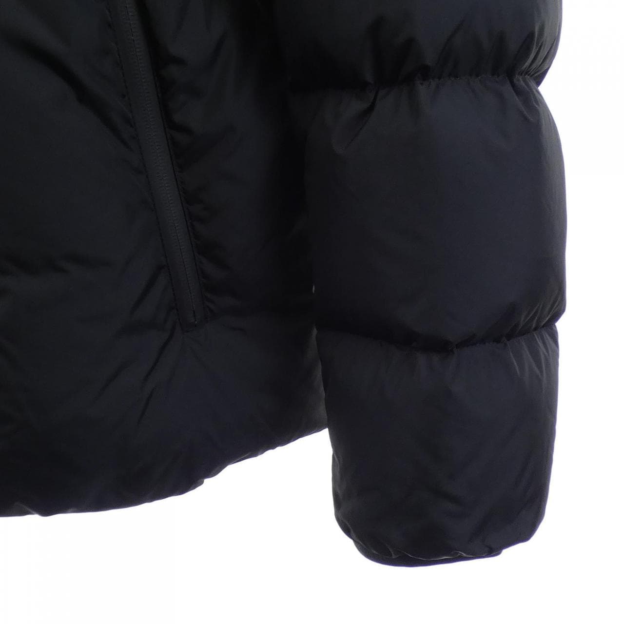 モンクレール MONCLER MONTCLA ダウンジャケット