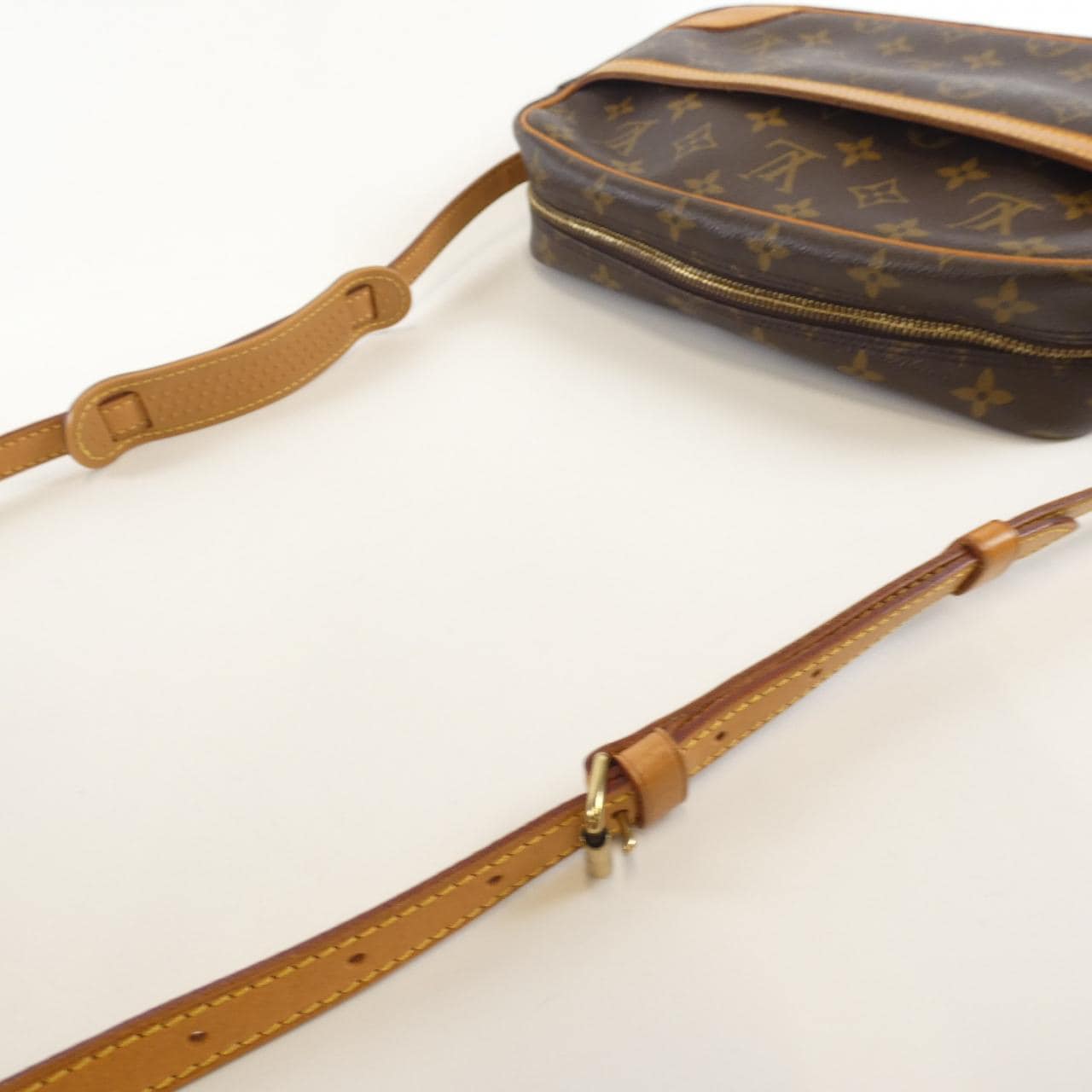 LOUIS VUITTON Monogram Trocadero 27 公分 M51274 肩背包