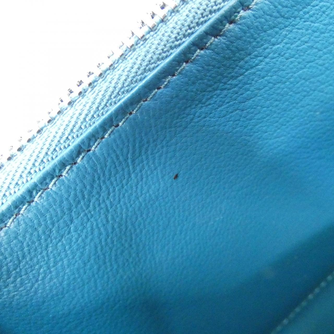 ルイヴィトン エキゾチック レザー ジッピー ウォレット N81277 財布