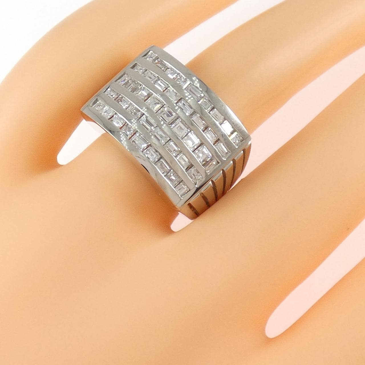 PT900 Diamond Ring 1.65CT