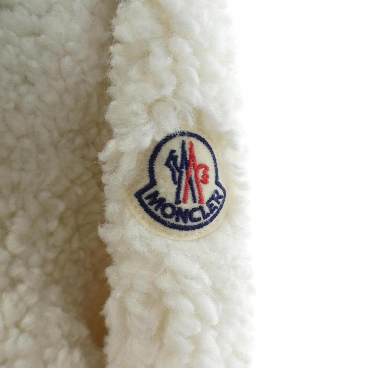 モンクレール MONCLER 20938G73800 ブルゾン