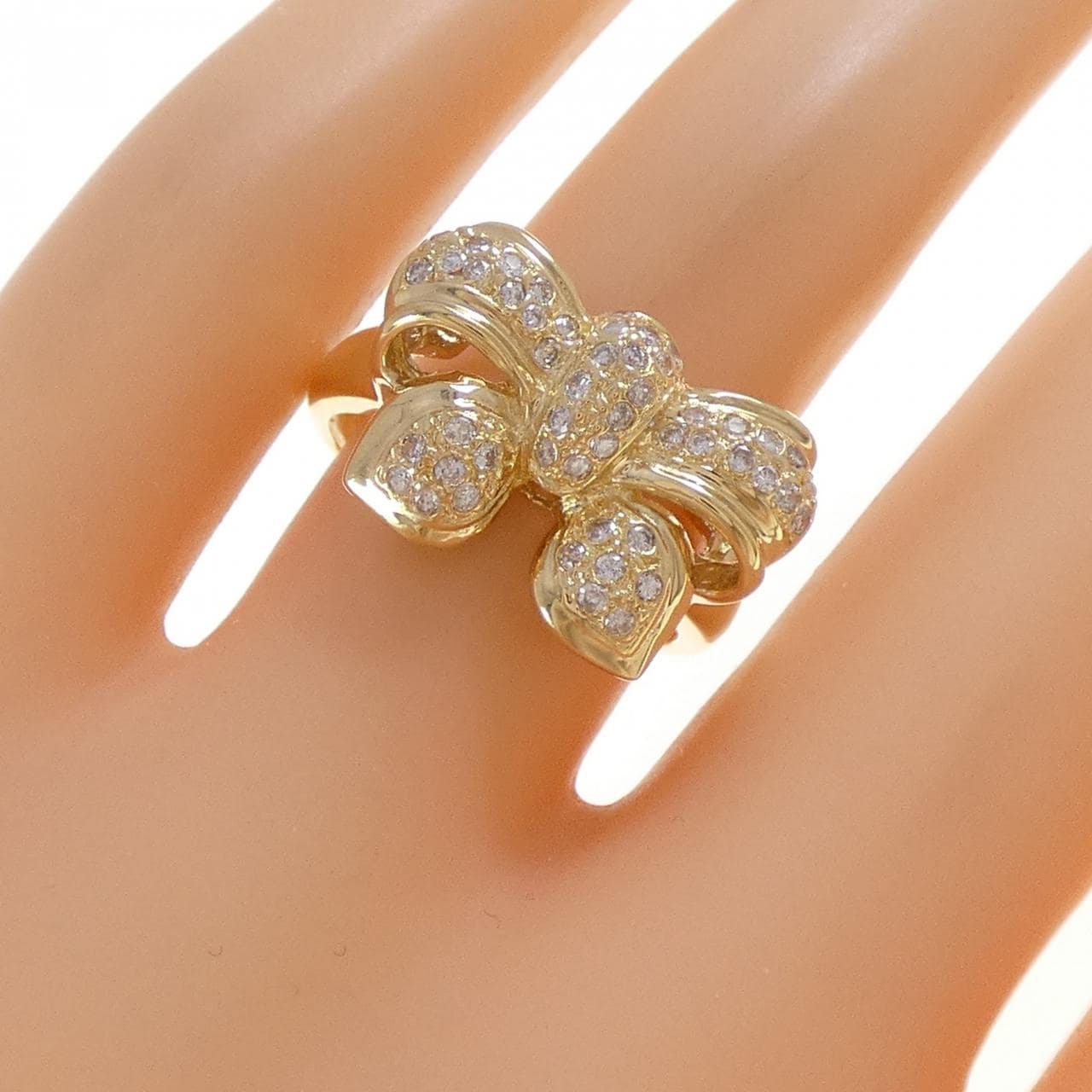 K18YG リボン ダイヤモンド リング 0.31CT