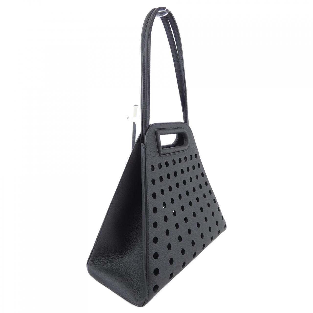 德尔沃DELVAUX