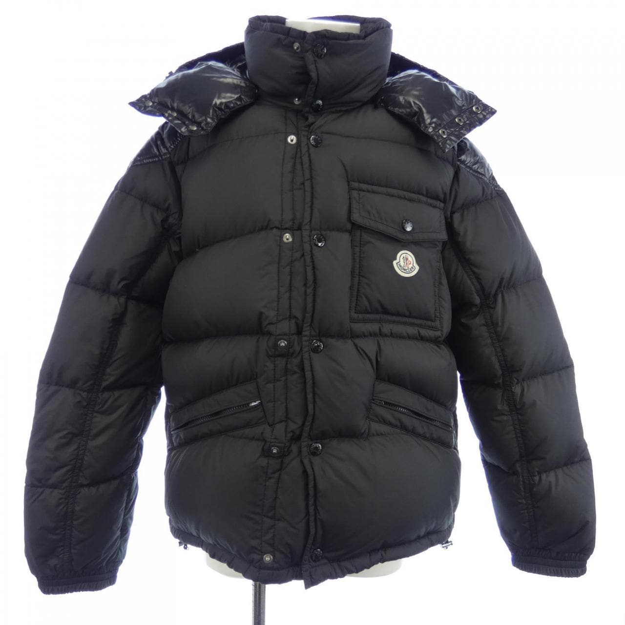 モンクレール MONCLER ダウンジャケット