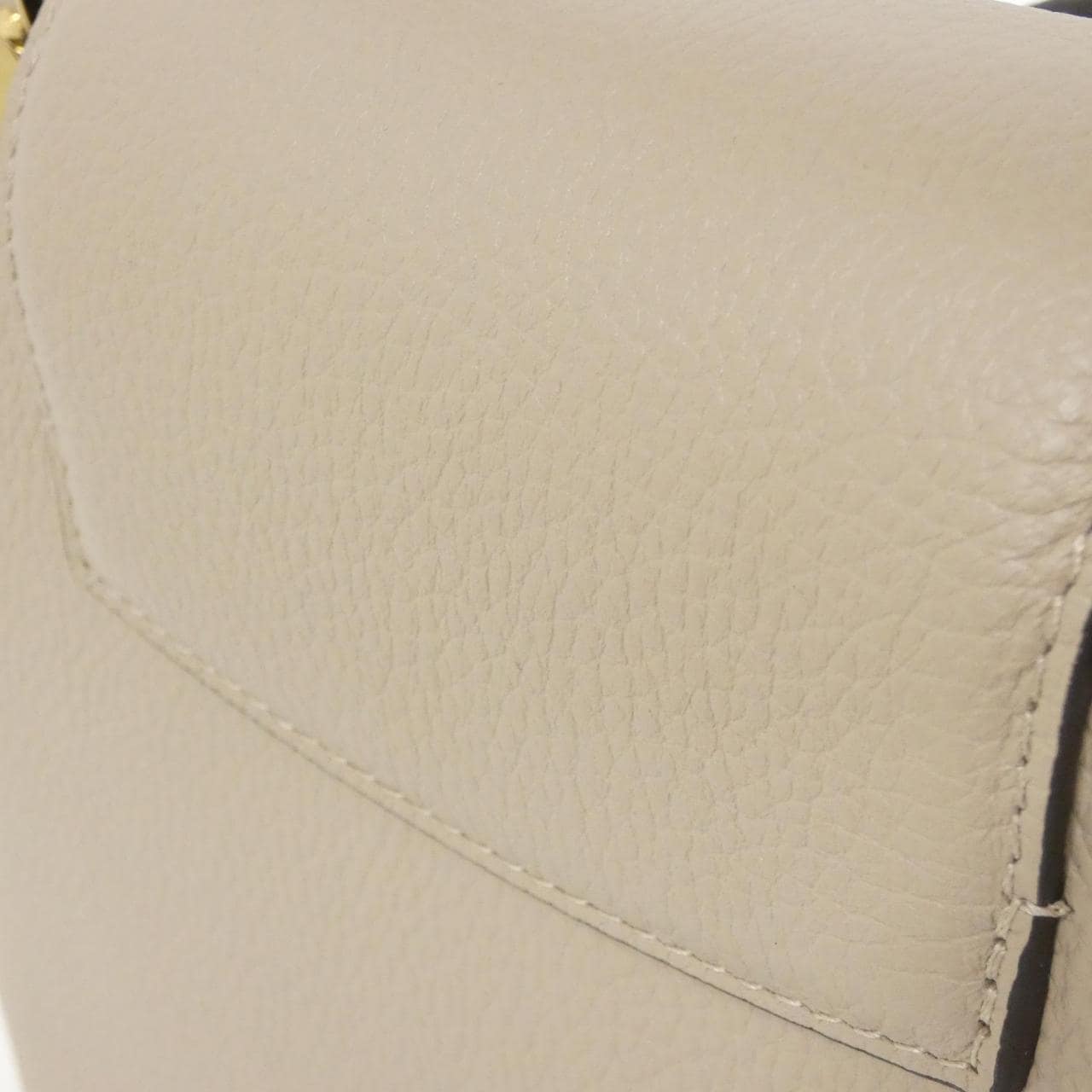 ルイヴィトン カプシーヌBB M94634 バッグ