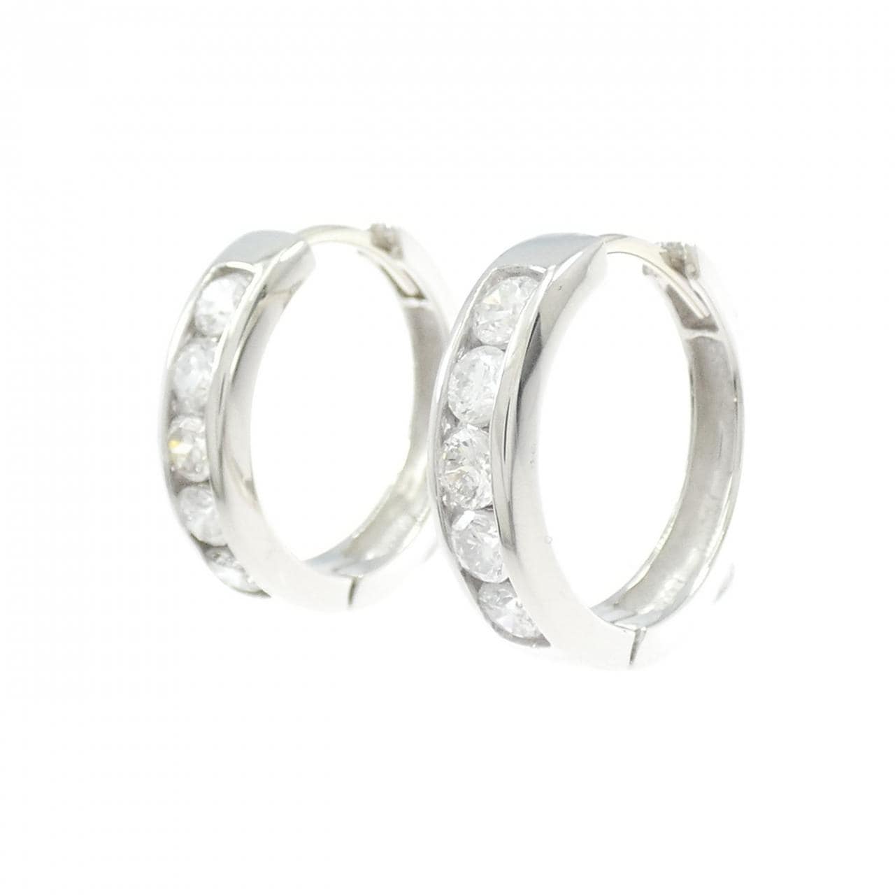 PT900鑽石耳環1.02克拉