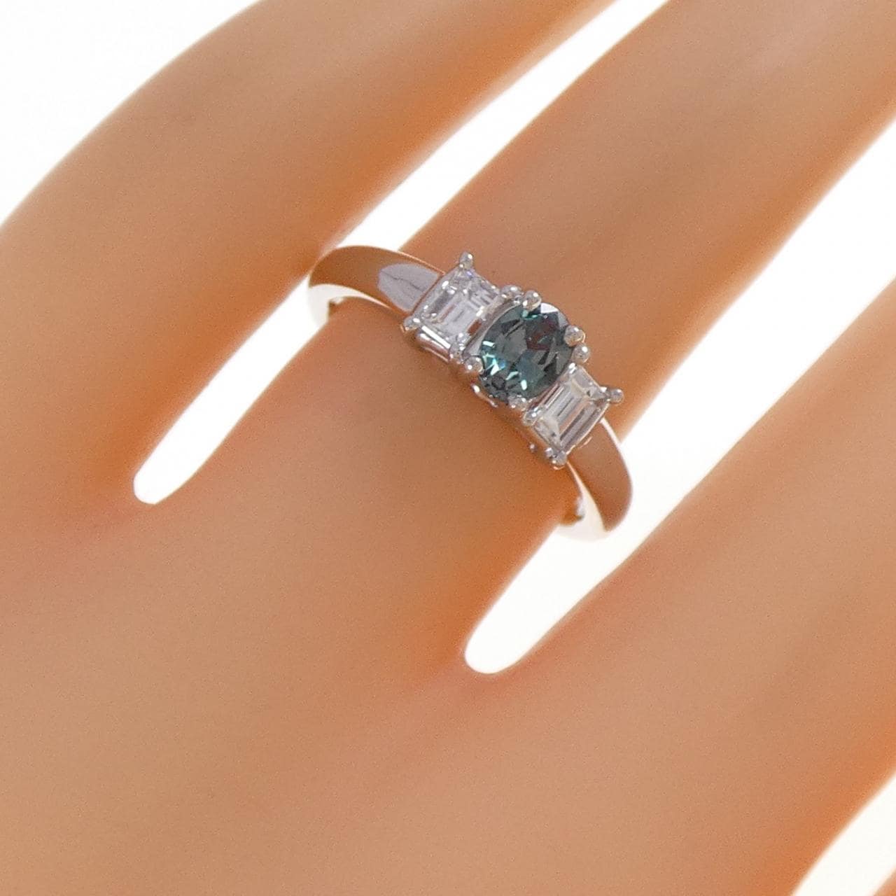 PT900 アレキサンドライト リング 0.34CT