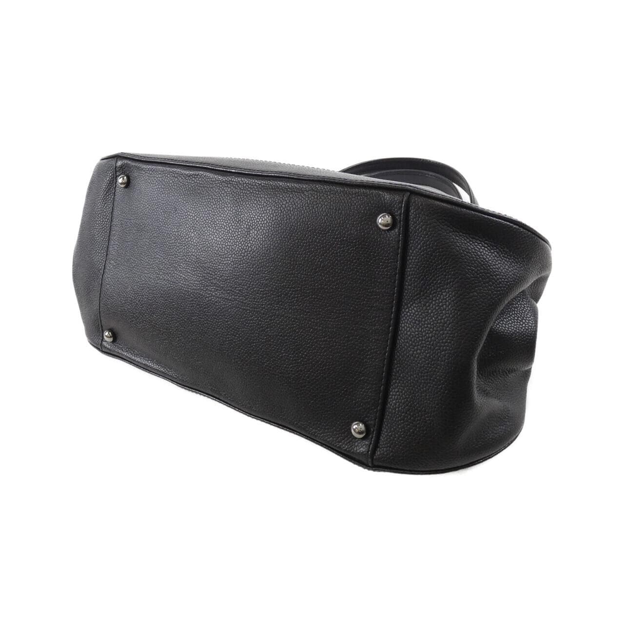 CHANEL shoulder bag