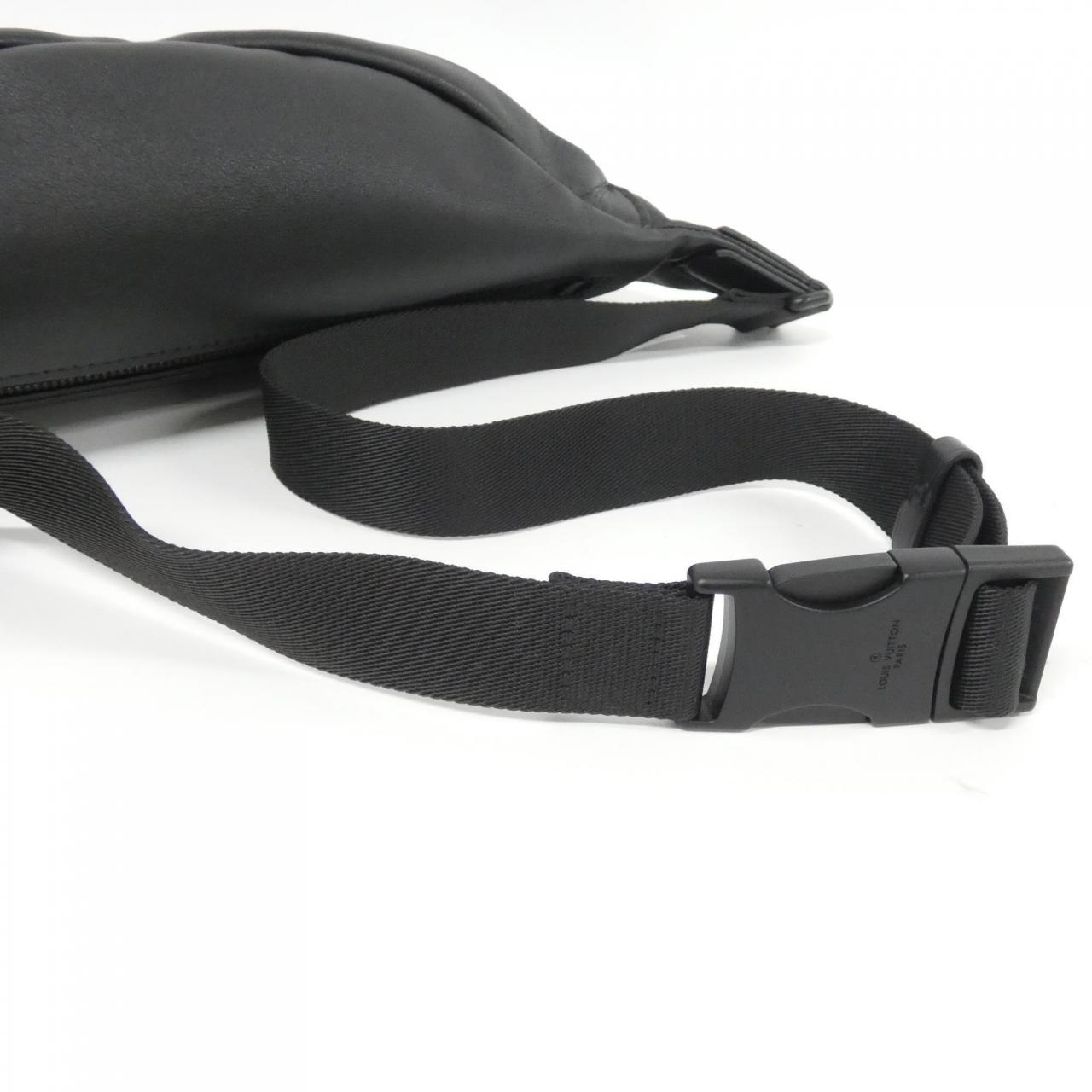 ルイヴィトン モノグラム シャドウ ディスカバリー バムバッグ M44388 ショルダーバッグ