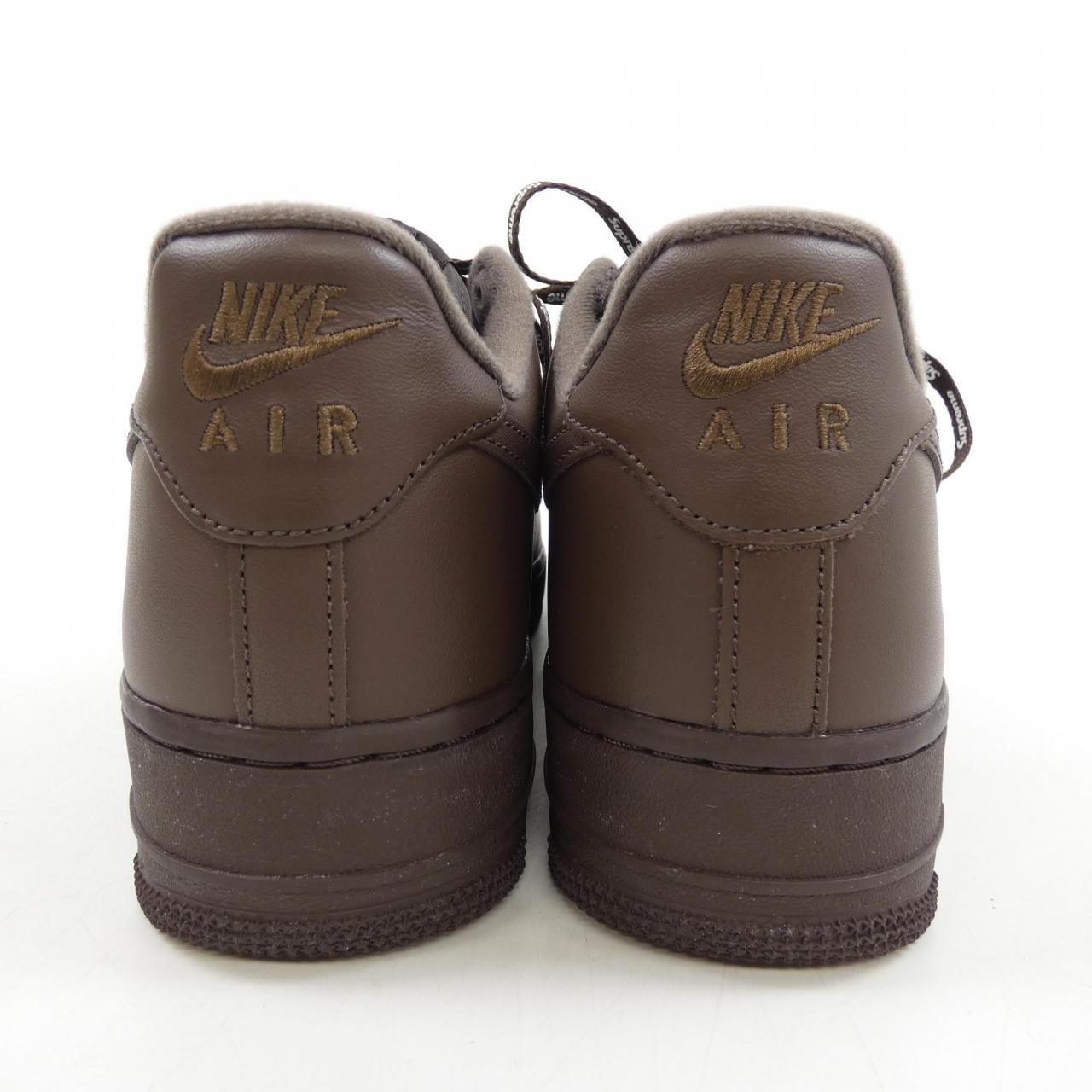 ナイキシュプリーム NIKE×SUPREME スニーカー