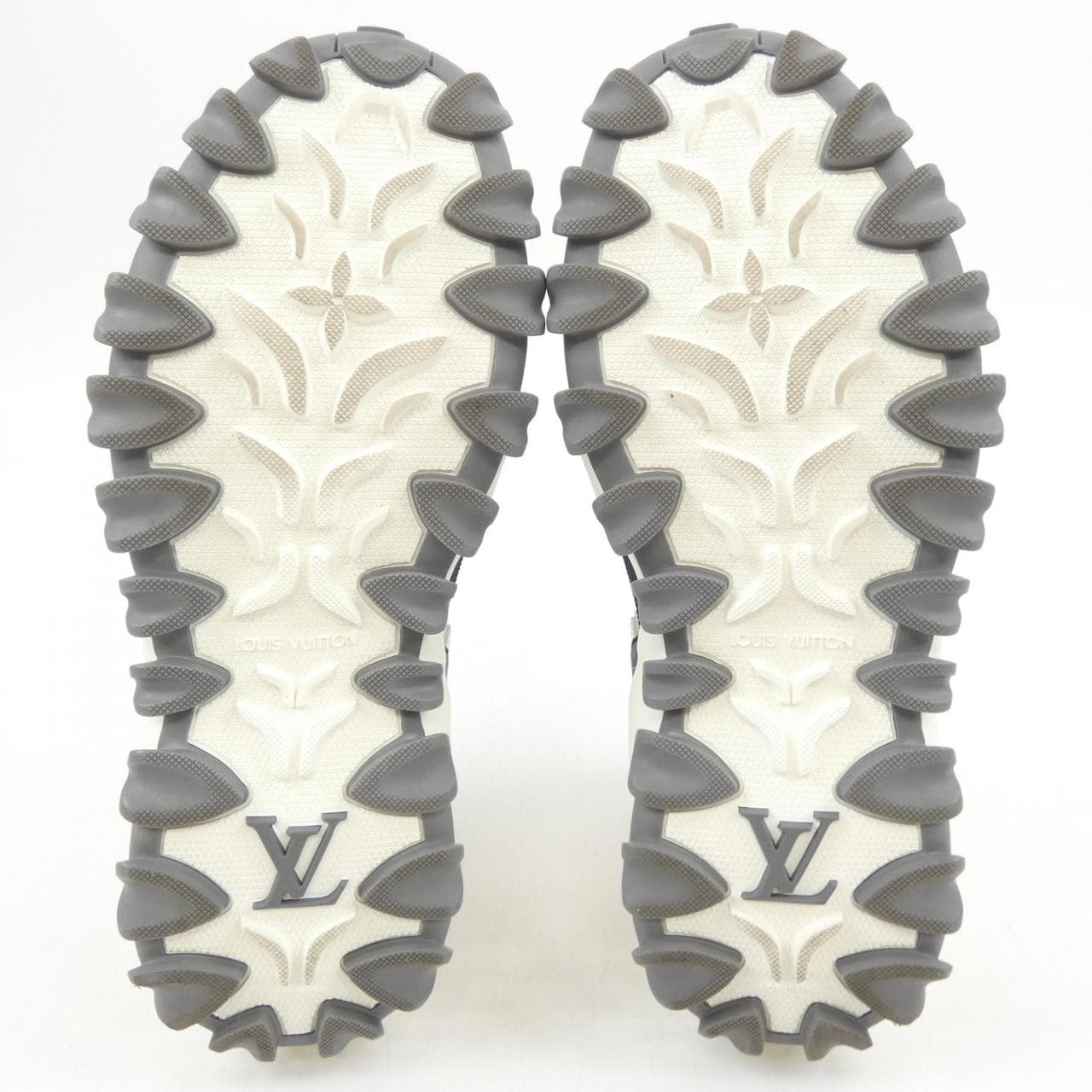 ルイヴィトン LOUIS VUITTON LVサークル LVラッシュライン スニーカー