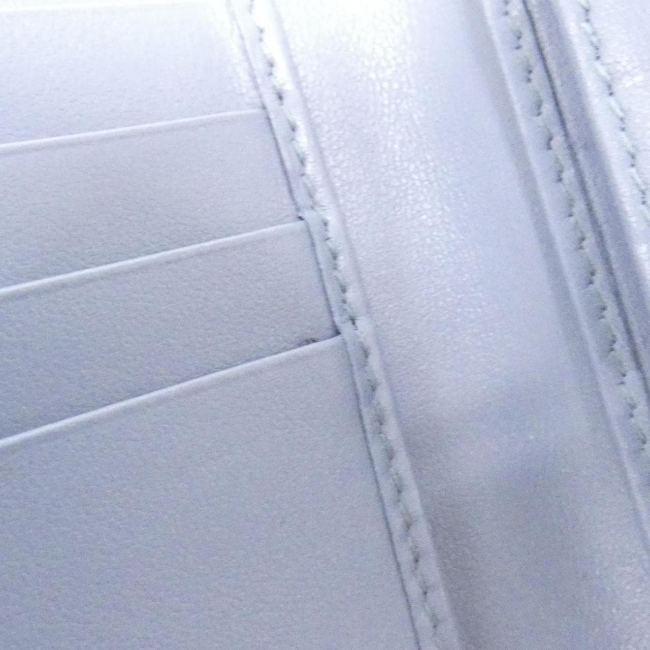 グッチ 768244 FAFBE 財布