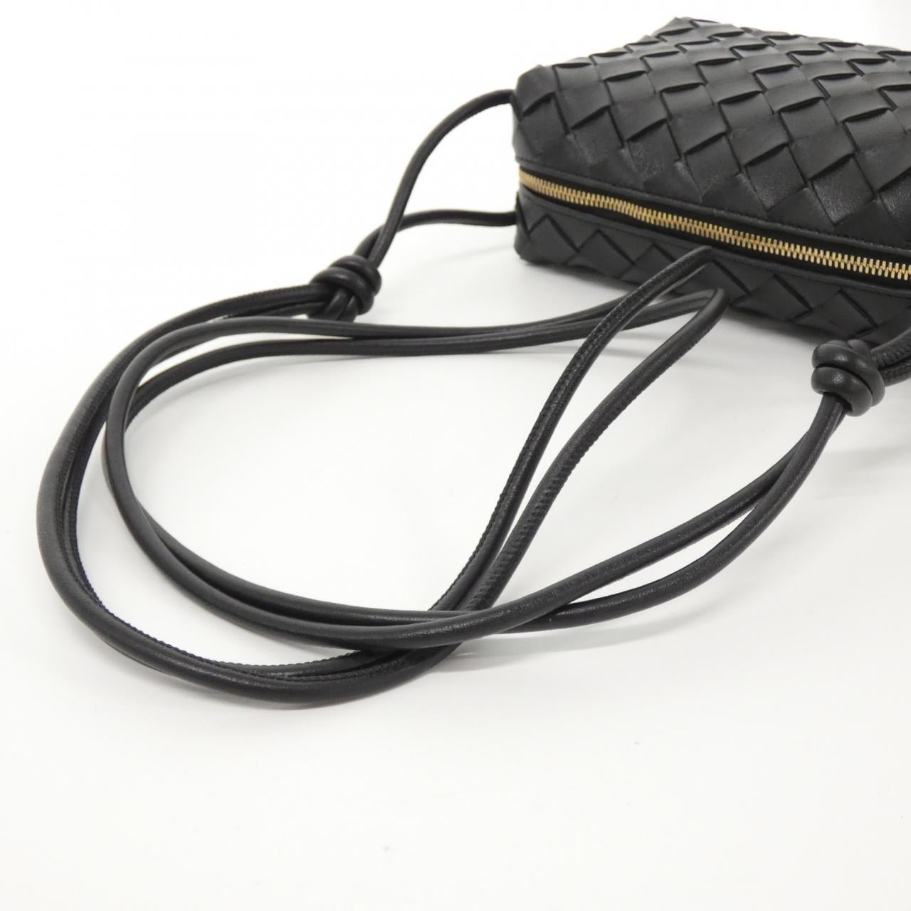 [BRAND NEW] BOTTEGA VENETA 723547 V1G11 Shoulder Bag