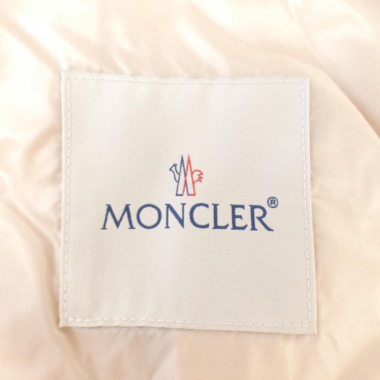 [新品] 盟MONCLER羽絨服