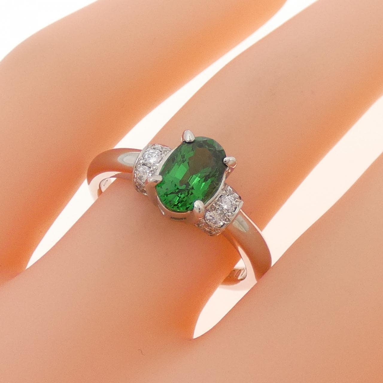 PT900 ガーネット リング 1.09CT