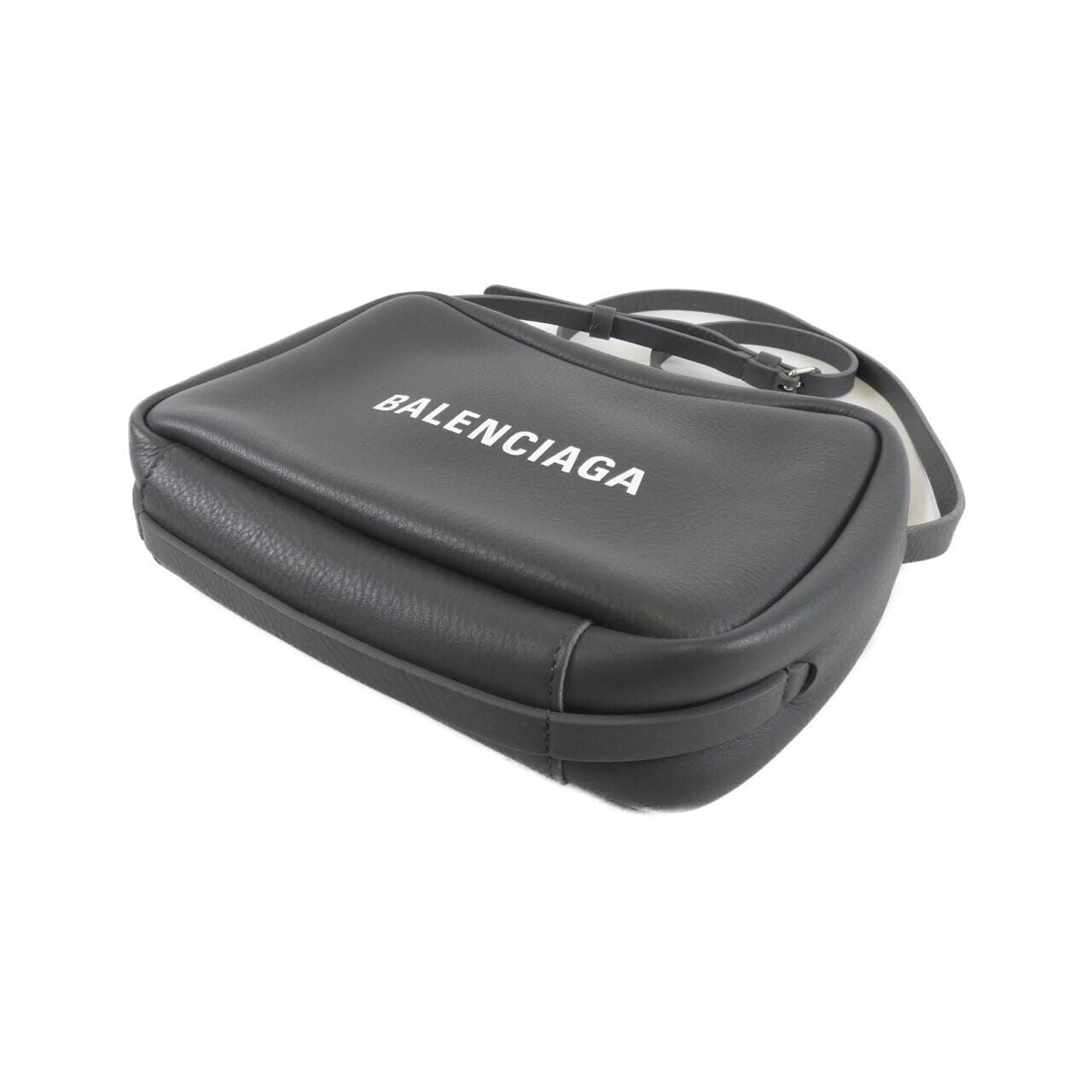 バレンシアガ エブリ カメラ バッグ 489812 D6W2N ショルダーバッグ