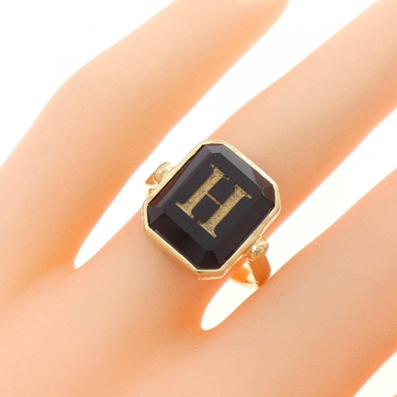 ジジ オニキス リング