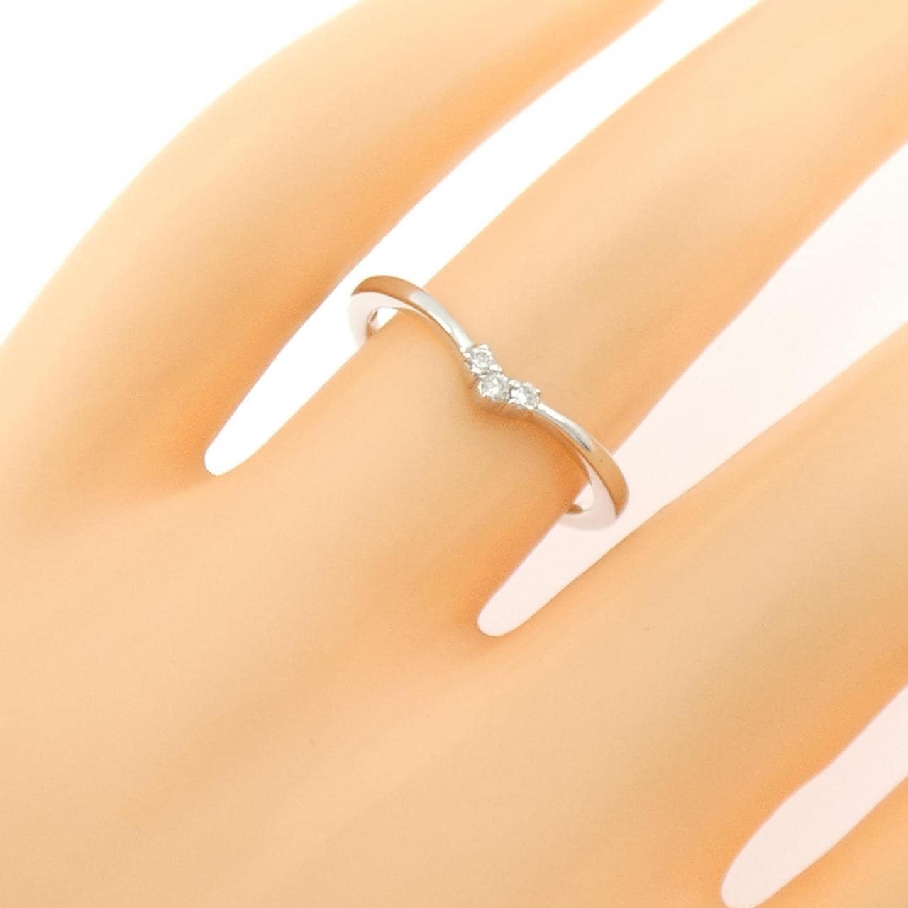 4゜C ダイヤモンド リング