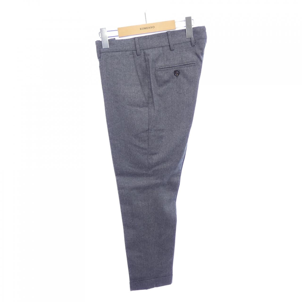 ブルネロクチネリ BRUNELLO CUCINELLI パンツ