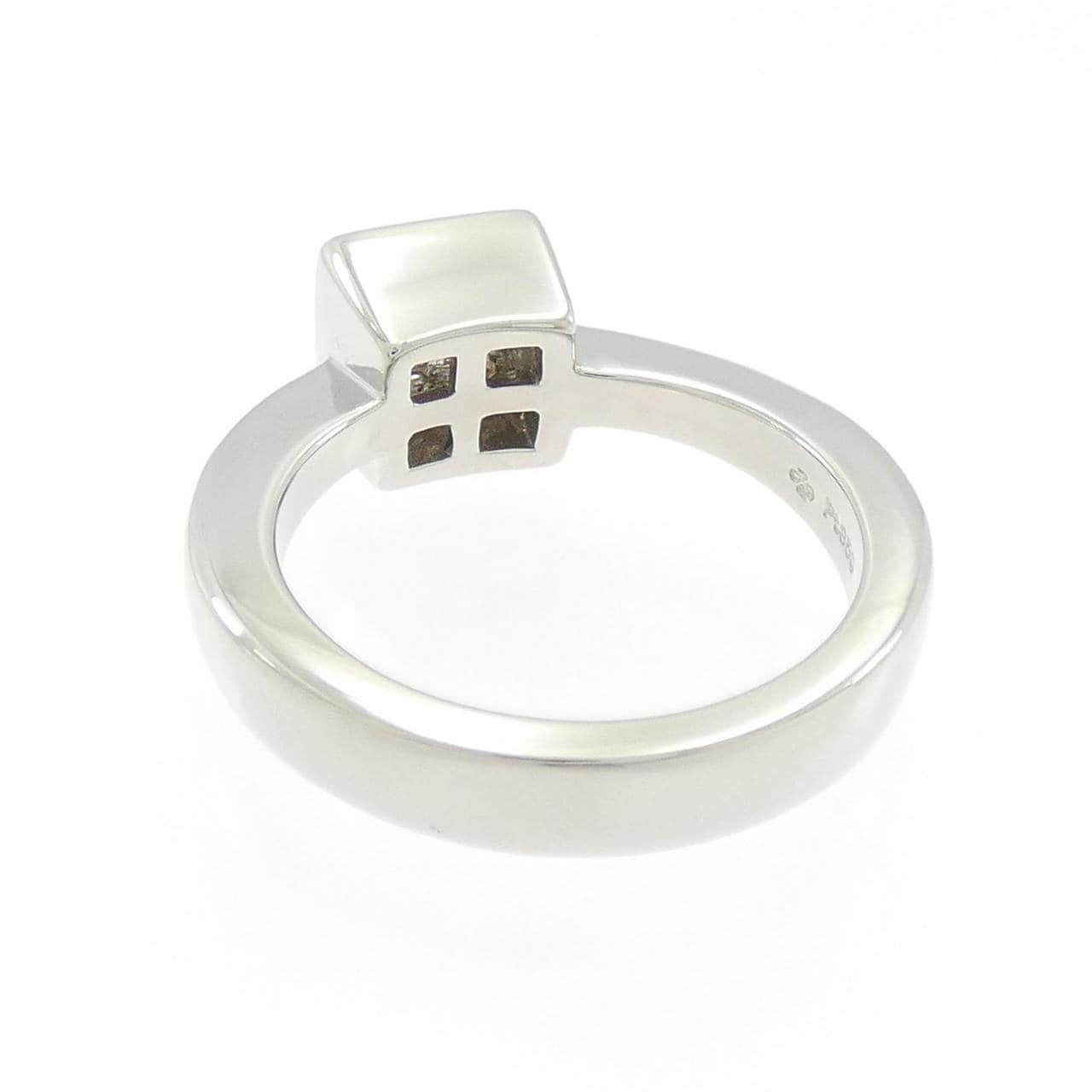 PT850 ダイヤモンド リング 0.37CT