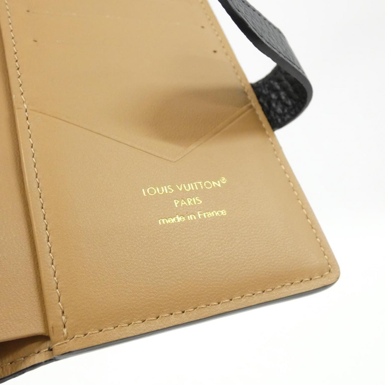 ルイヴィトン トリヨン LVヴェルティカル CPウォレット M81561 財布